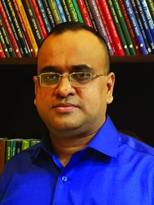 মোশতাক আহমেদ